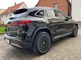 Mercedes-Benz EQA250 - AMG-Line, Adv.-Plus-Paket, Panoramadach - Mercedes-Benz EQA: Von Privat
