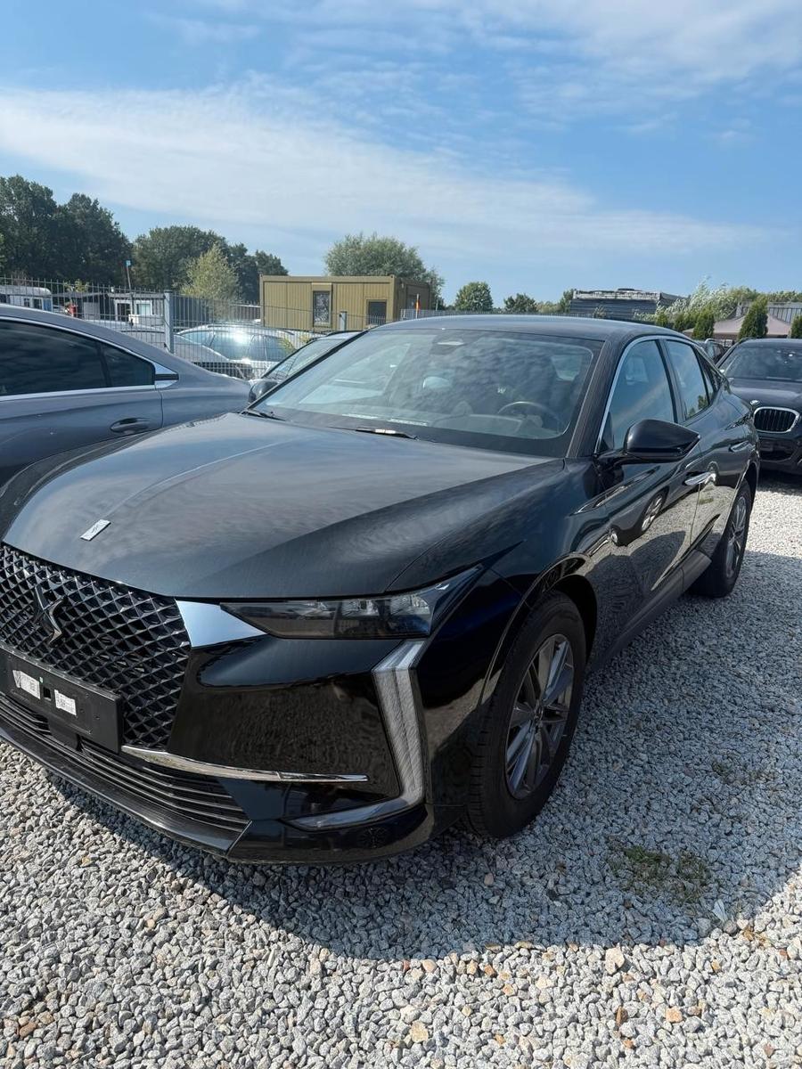 DS Automobiles DS4 DS 4 Bastille Business