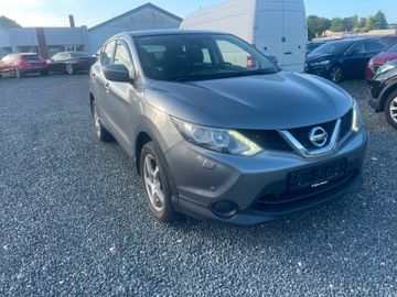 Nissan Qashqai - 2