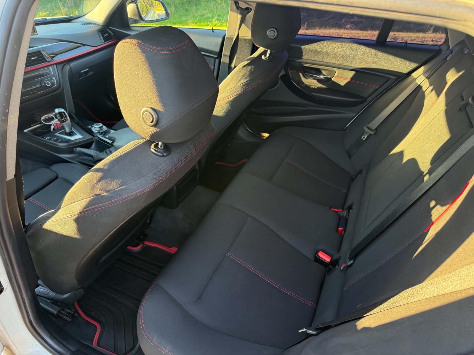 BMW 318 2014 — photo 7