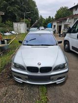BMW 330i E46 Limousine - BMW 330 Limousine E46 330i mit Benzin-Antrieb