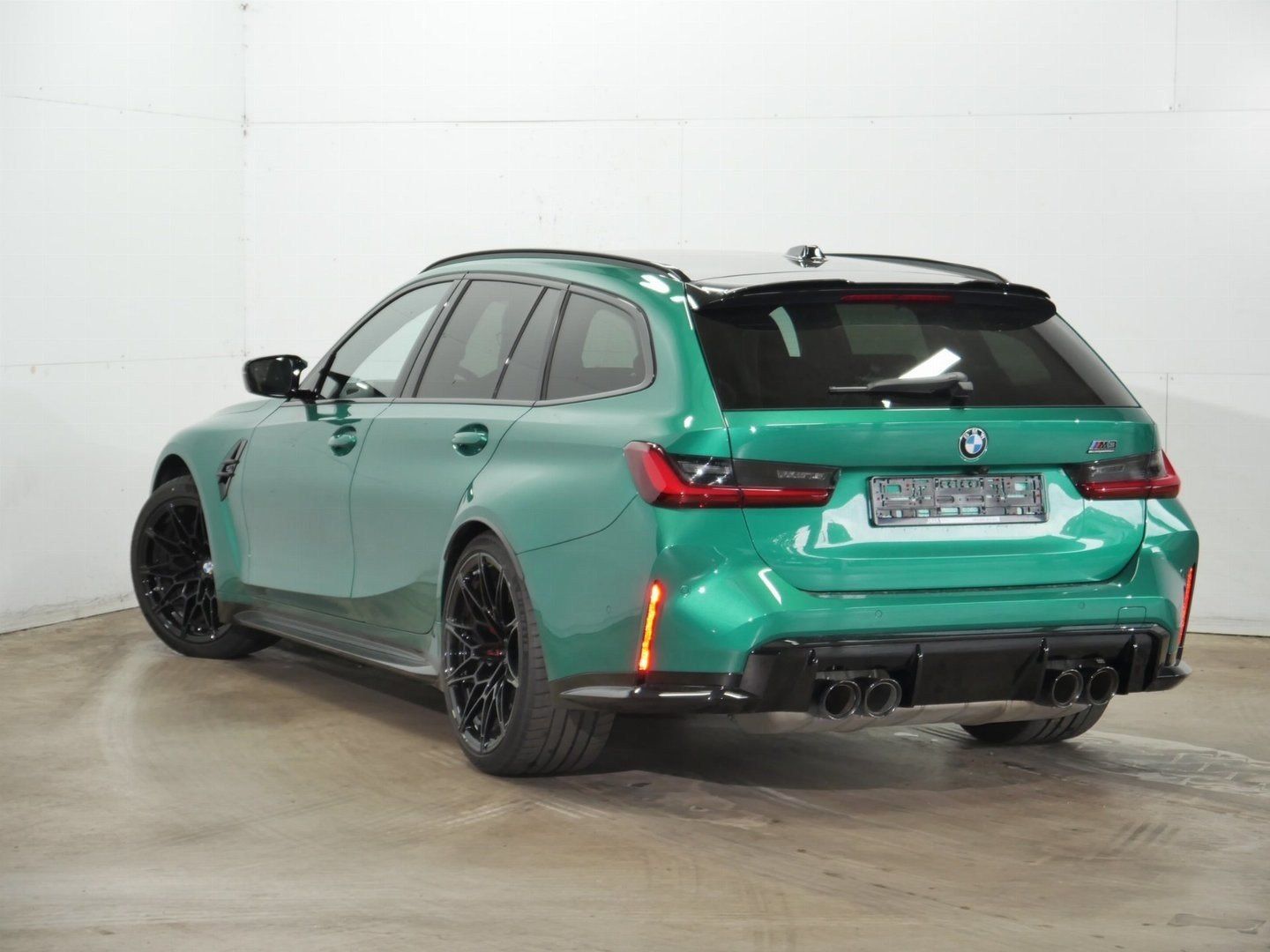Fahrzeugabbildung BMW M3 Competition Driving Assistant Professional, A