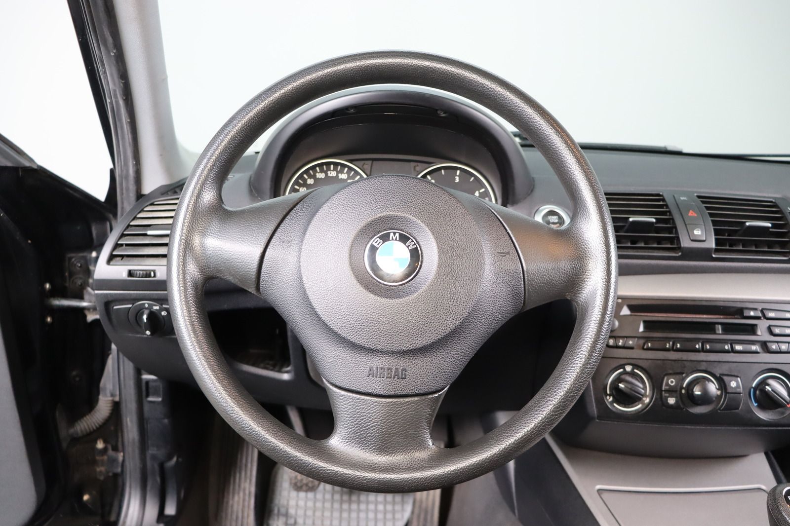 Fahrzeugabbildung BMW 118 d * Xenon * PDC