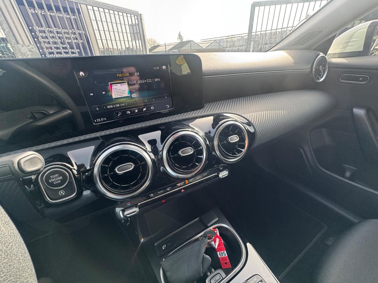 Mercedes-Benz CLA Shooting Brake 200 d LED ALU ́S 1 HAND, миниатюра 15