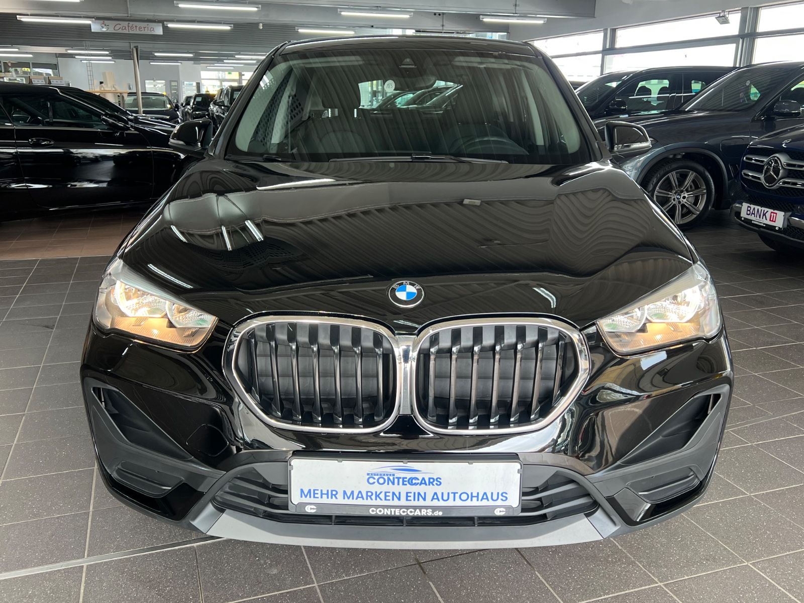 BMW X1 sDrive 18d PDC+Driving Assistant+RTTI+Navi foto 4