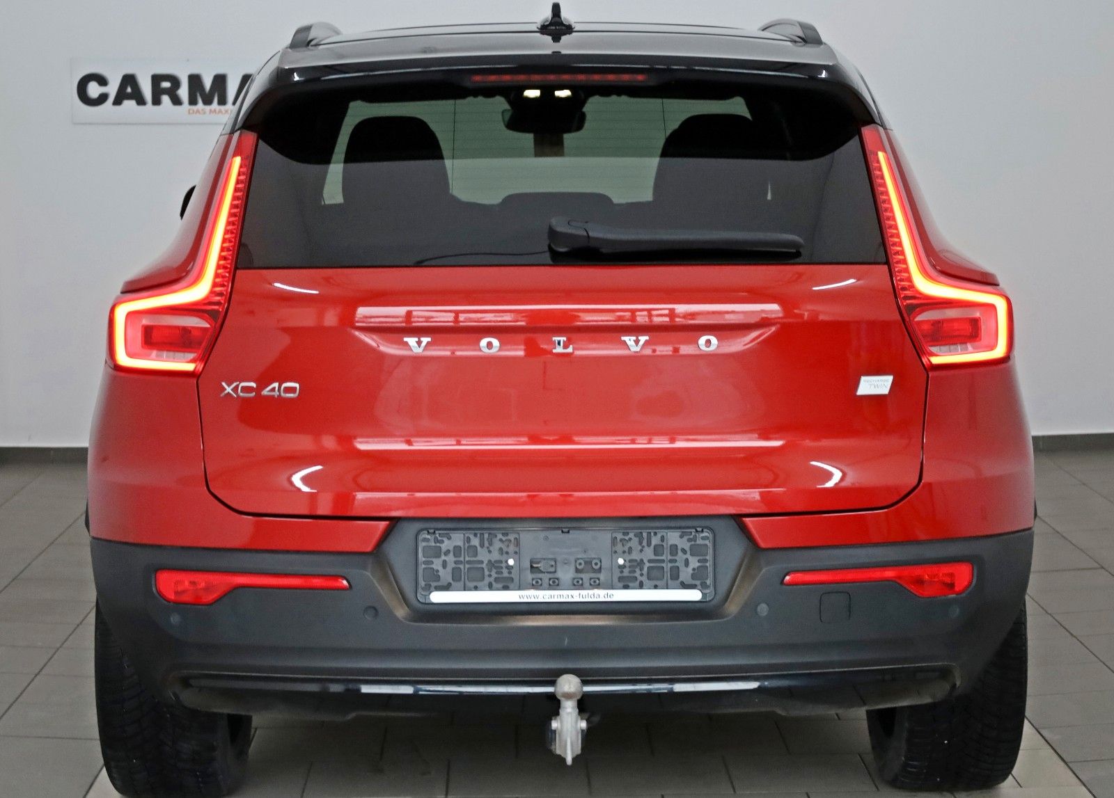 Fahrzeugabbildung Volvo XC40 Pro Twin P8 AWD,T.Leder,Navi,Panorama,AHK