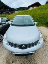 Nissan Gebrauchte Nissan Tiida - Nissan Tiida: Limousine