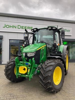 John Deere 6120M