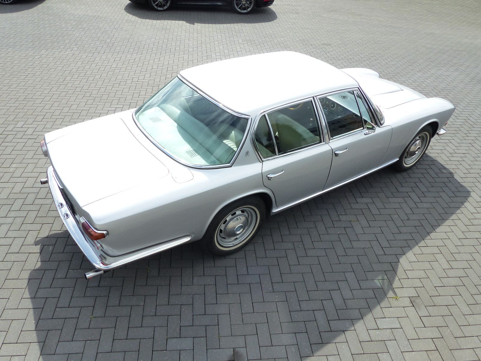 Fahrzeugabbildung Maserati Quattroporte 4200