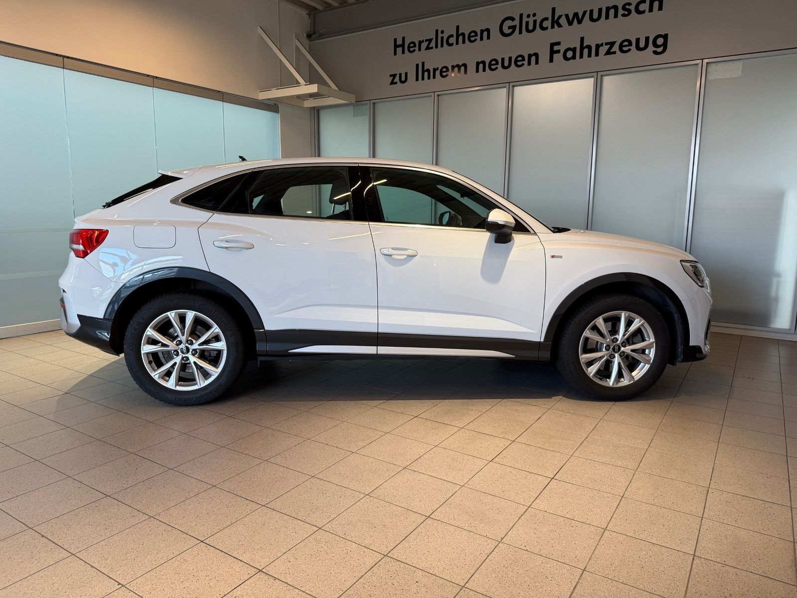 Audi Q3 Sportback S-Line 2.0 TFSI Quattro GRA, Navi,  foto 6