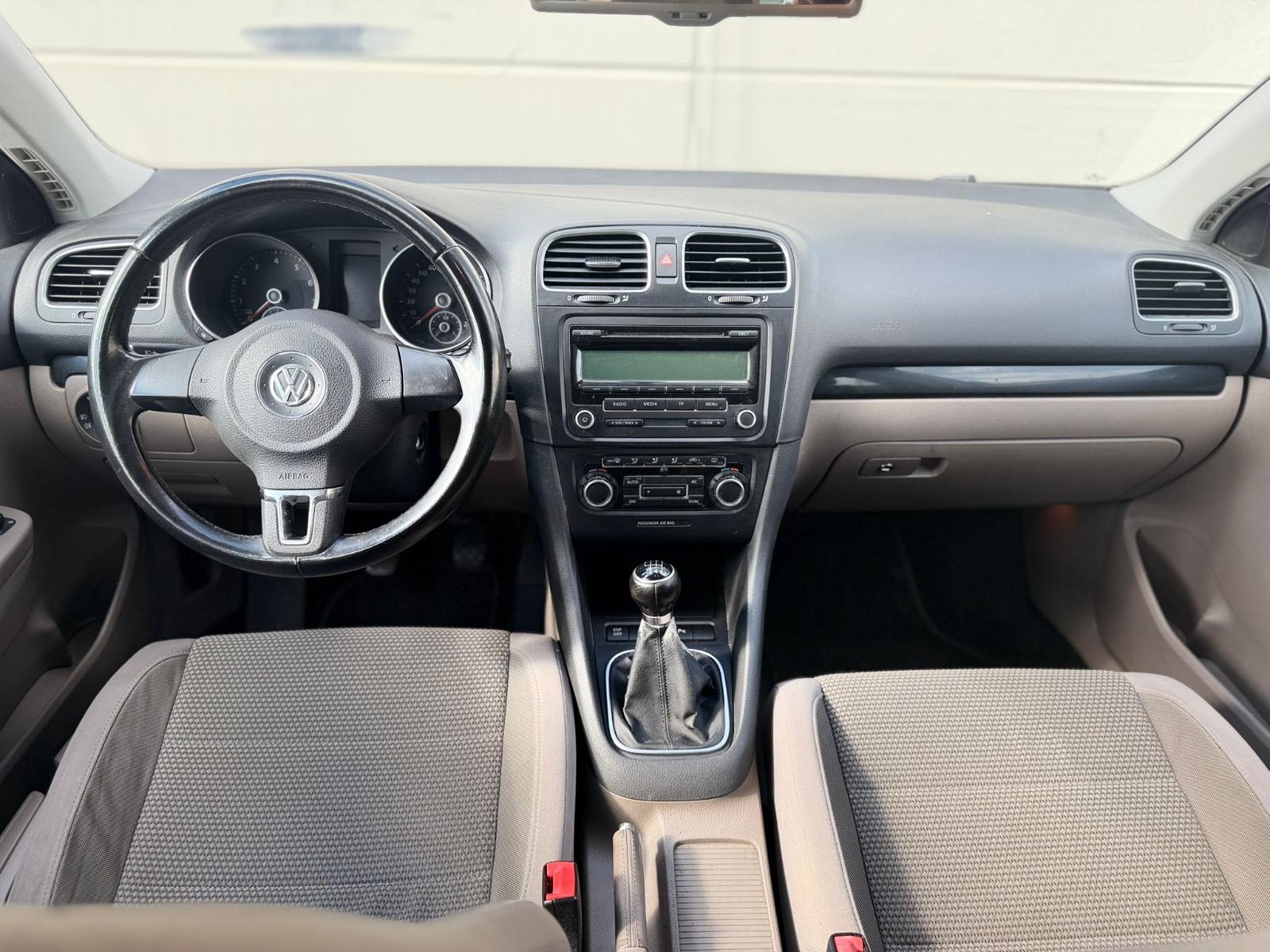 Volkswagen Golf 2009 — photo 10