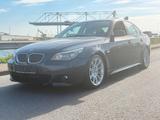 BMW Limousine 525d M Paket - blaue BMW 525