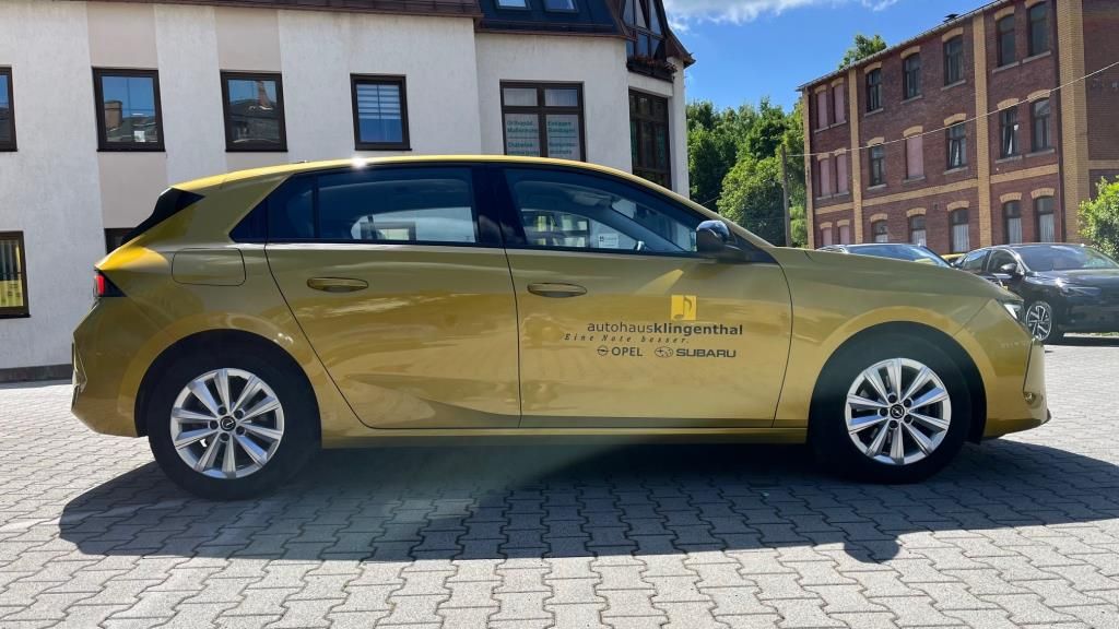 Autohaus Klingenthal -  Opel Astra Edition 1.2T 110PS LHZ/SHZ/Klimaautom. - Bild 4