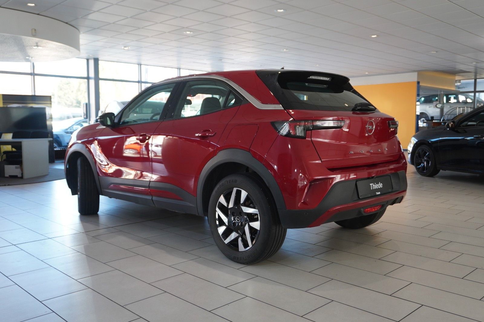 Fahrzeugabbildung Opel Mokka ELEGANCE 1.2T NAVI/LED/KAMERA/SPORT/VIRT.