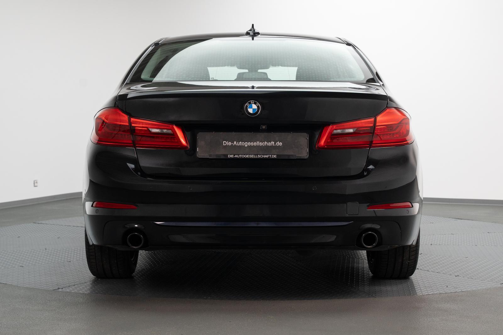 BMW 520 d Sport Line*LED*NAVI*LEDER*KAMERA*