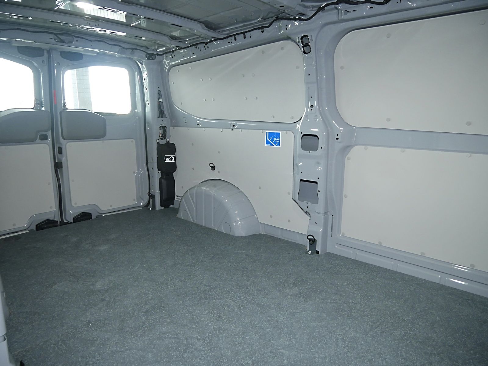 Volkswagen T7 Transporter - Bild 8