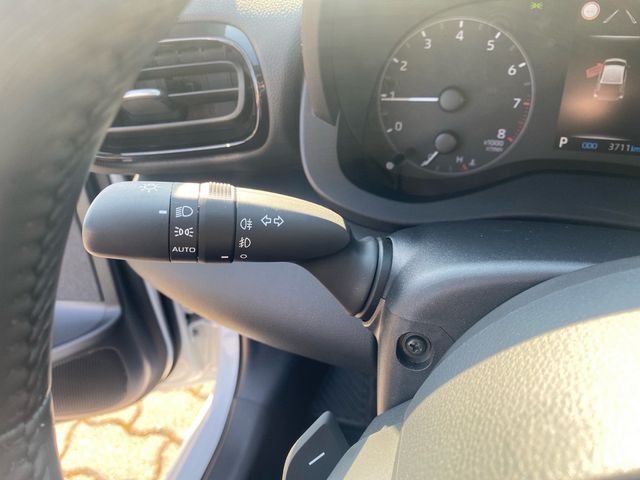 Yaris 1.5 Style KLIMA RÜCKFAHRKAMERA ACC LED