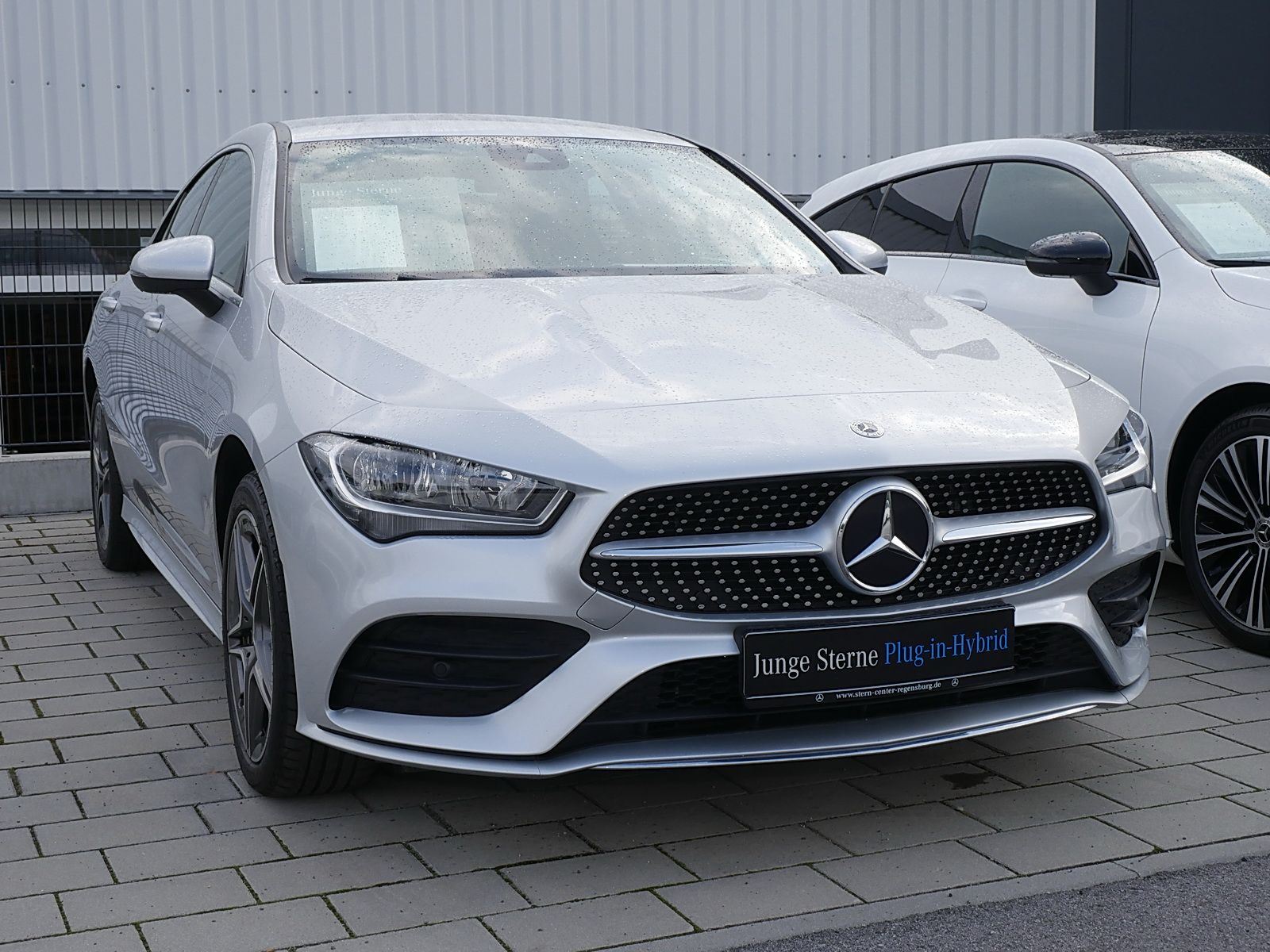 Mercedes-Benz CLA 250 e Coupé AMG Sitzkomfort-Paket SHZ MBUX foto 2