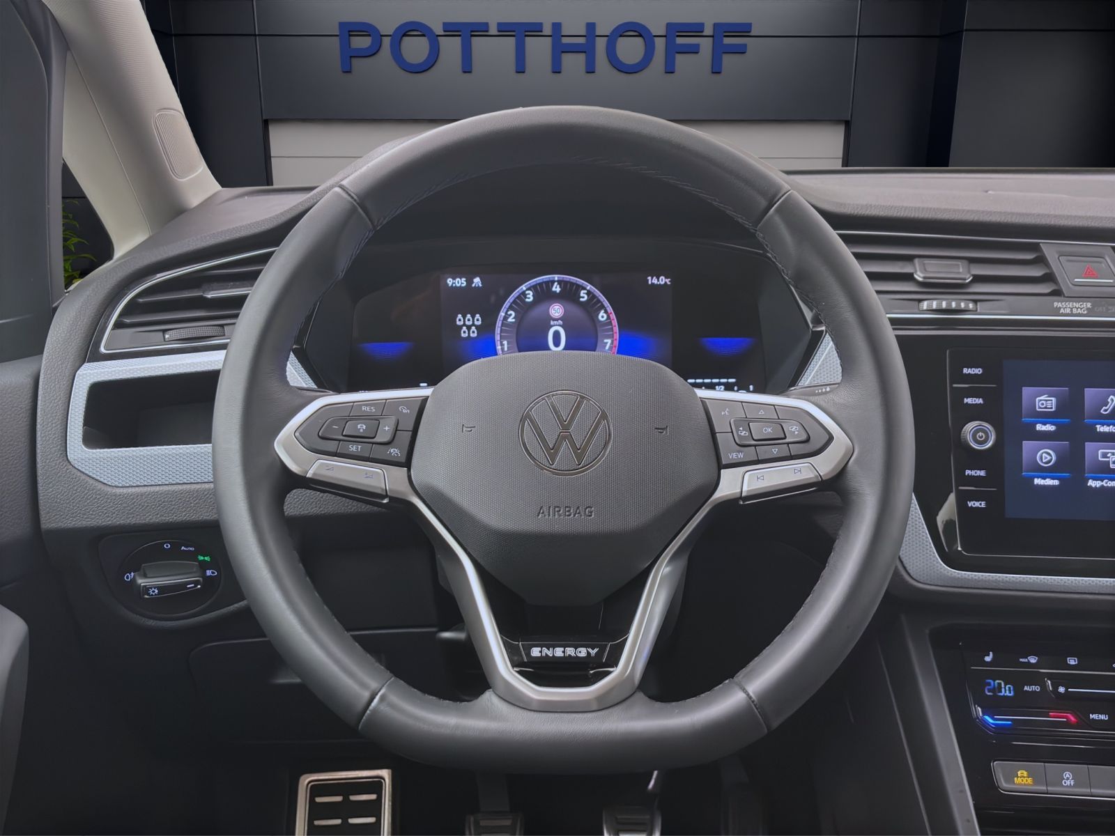 Volkswagen Touran - Bild 12
