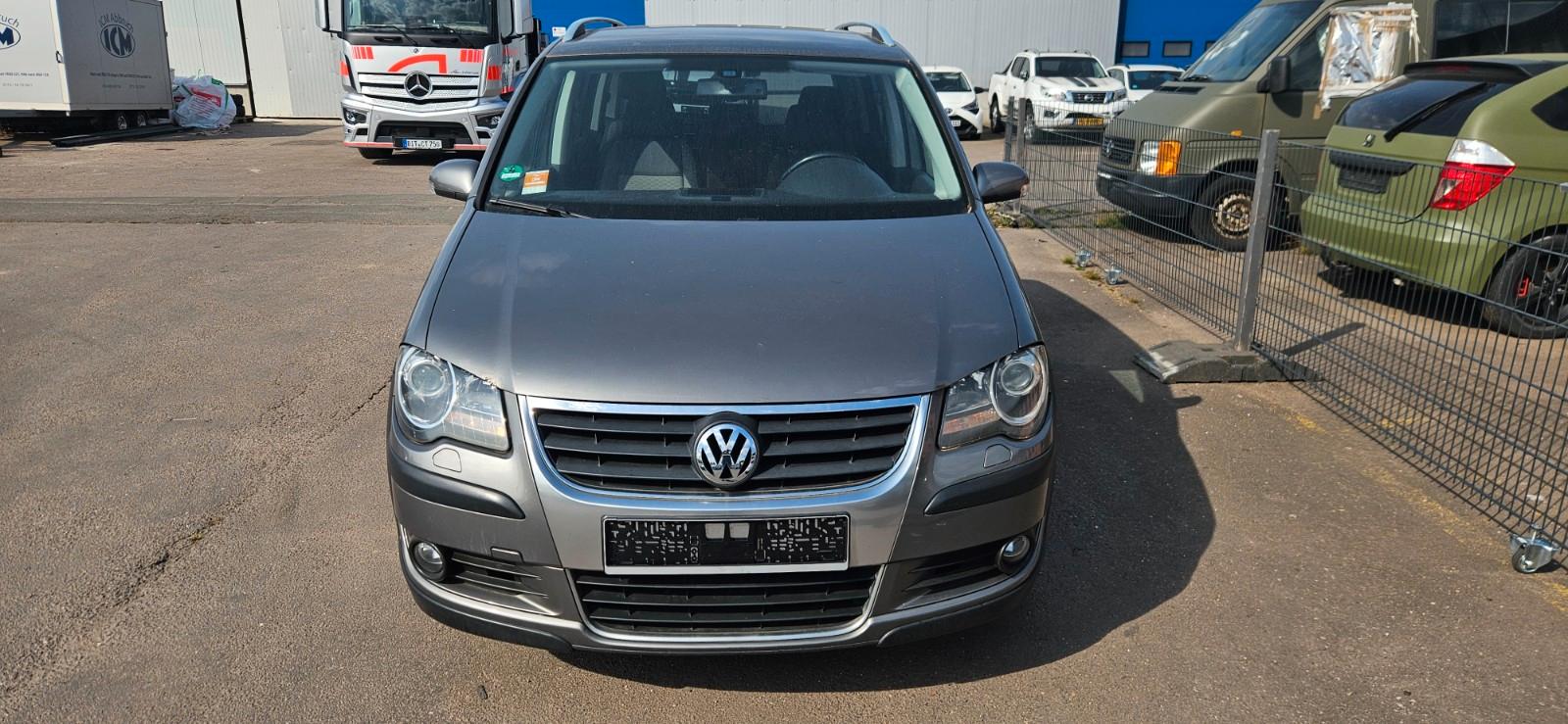 Volkswagen Touran CrossTouran