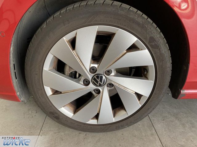 Golf VIII Variant 1.5 TSI Style NAVI KLIMA LED