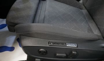 Volkswagen Golf - 10