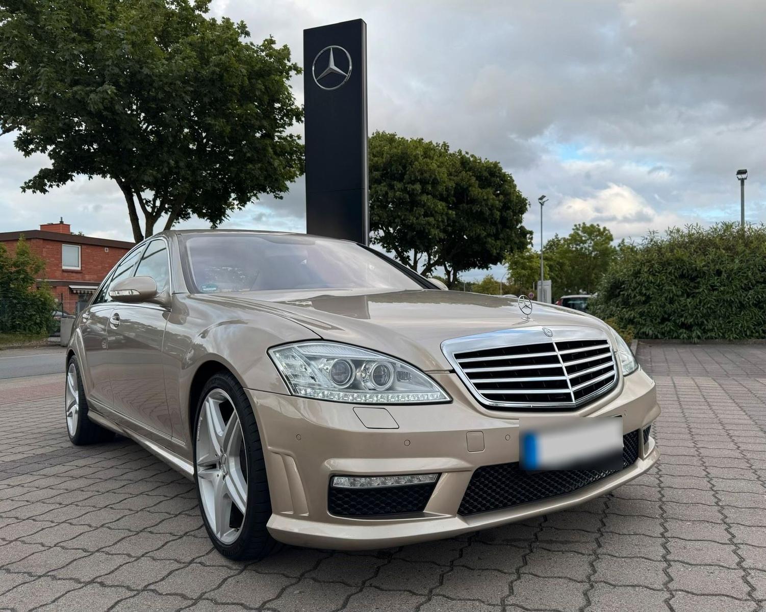 Mercedes-Benz S 500