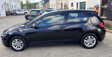 Volkswagen Golf - 6
