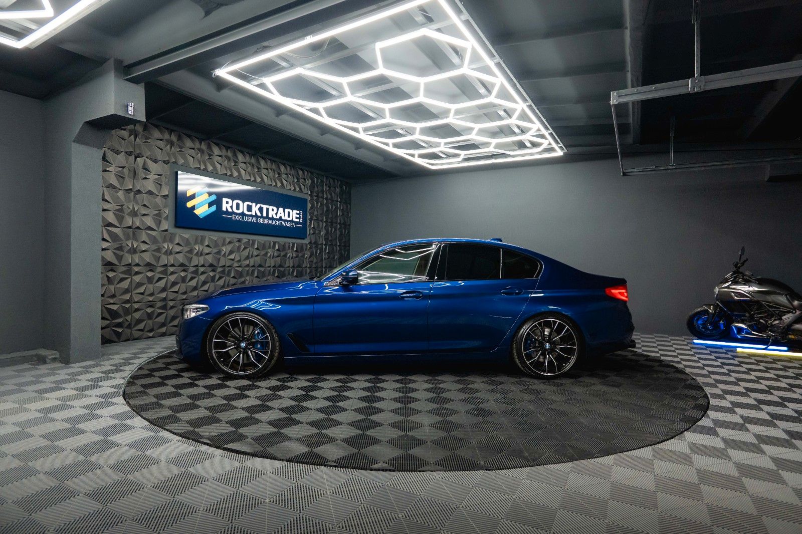 Fahrzeugabbildung BMW 540i xDrive M-Sport Performance Shadow *ACC*LED*