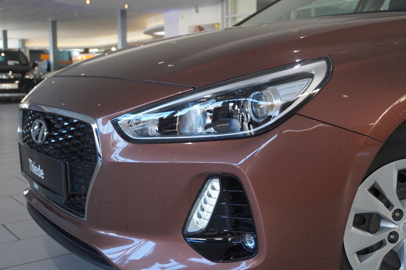 Fahrzeugabbildung Hyundai i30 LIM. 1.0 T-GDI SELECT LED/KLIMA/PDC/TEMP/USB