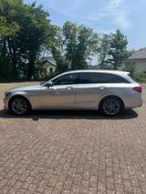Mercedes-Benz C 180 T AVANTGARDE AVANTGARDE