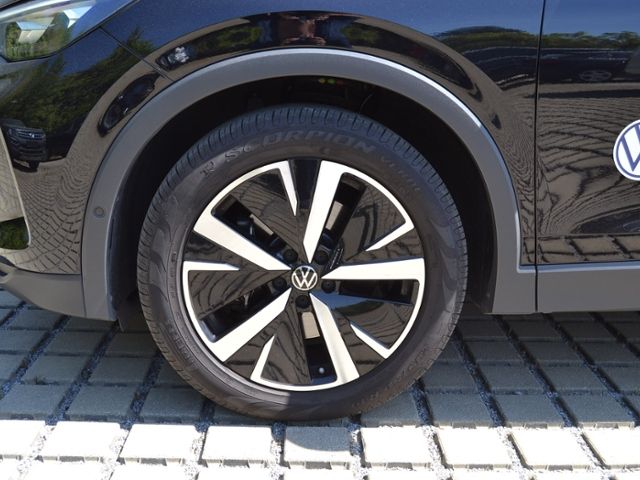 Tiguan 2.0 TDI DSG Elegance AHK/IQ.DRIVE-PAKET/M