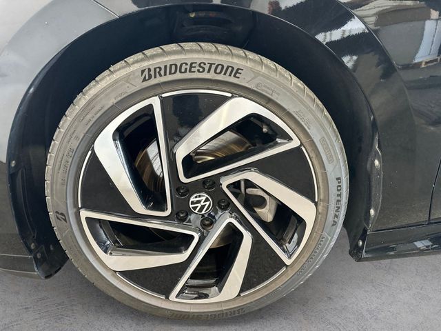 ID.7 PRO IQ.LIGHT+AR HUD+ACC+AHK+KAMERA+PANO+NAV