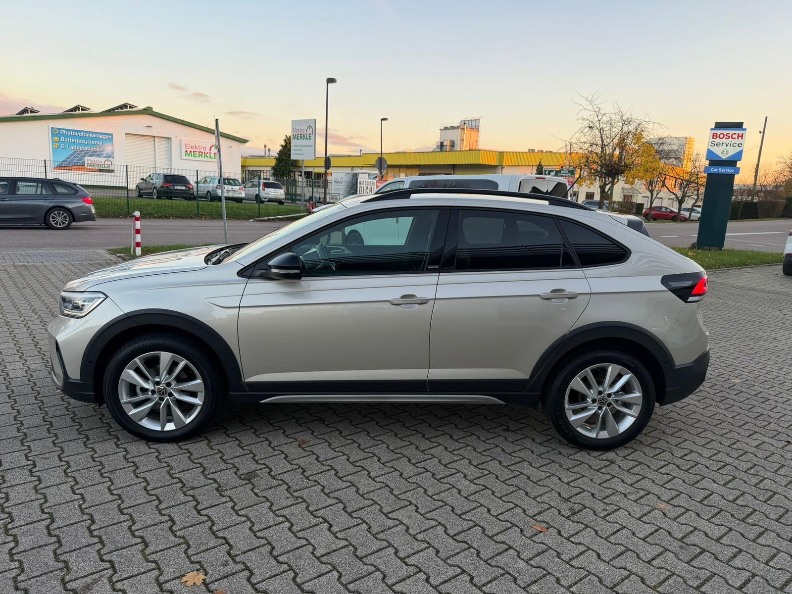 Volkswagen Taigo 1.0 TSI DSG Move *Matrix*Kamera*ACC*DAB*