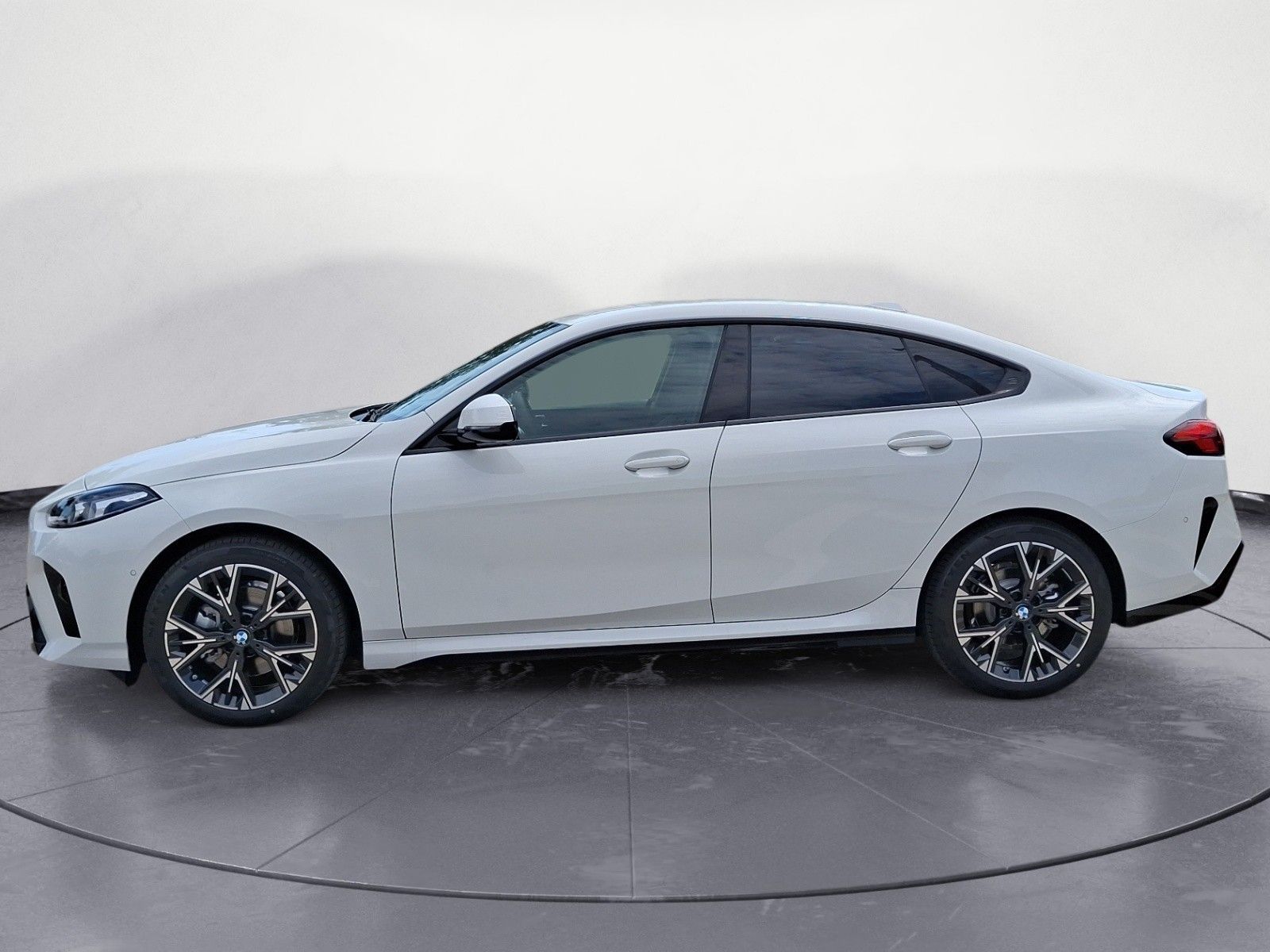 BMW 220 Gran Coupé - Bild 3