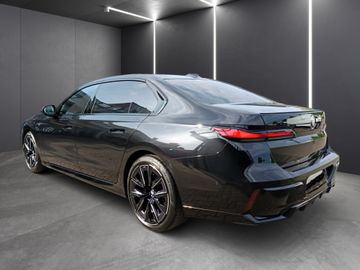 BMW 740 - 6