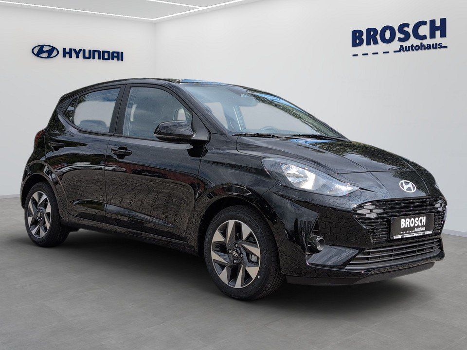 Fahrzeugabbildung Hyundai i10 1.0 (FL) TREND AUT++NAVI++KLIMA++CARPLAY++BT