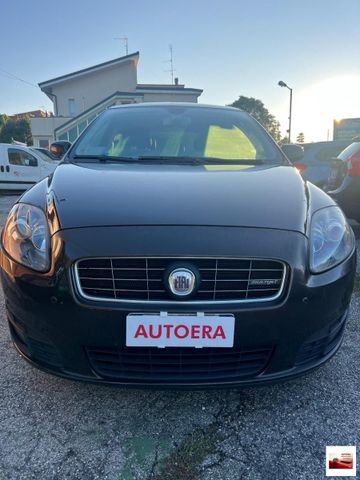 Fiat FIAT - Croma - 1.9 Multijet 16V aut. Must