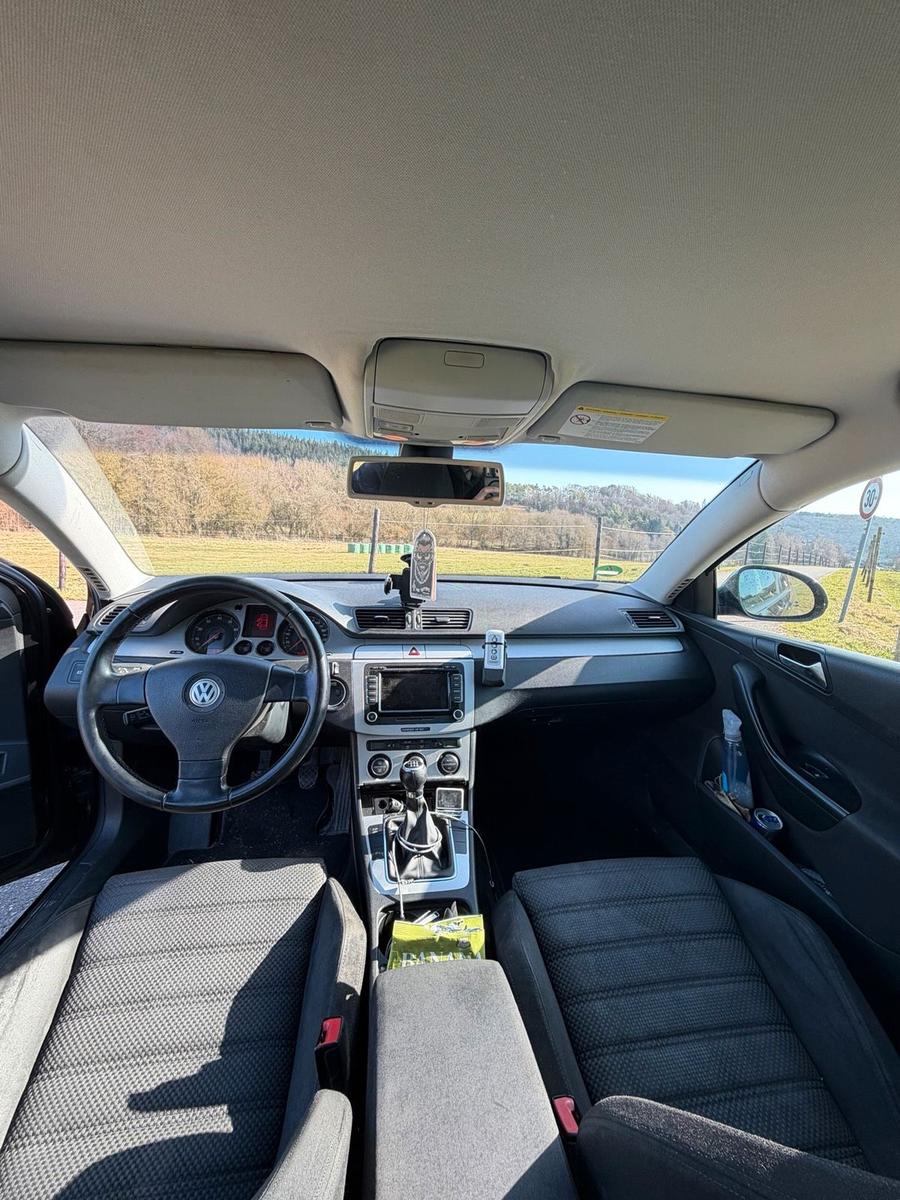 Volkswagen Passat 2009 — photo 6