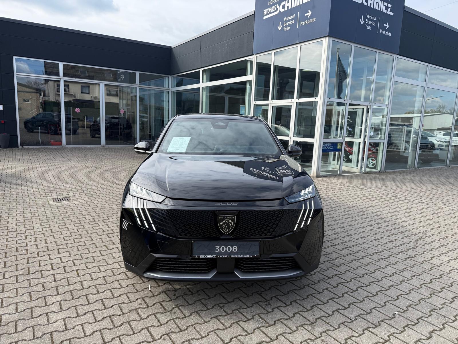 Peugeot 3008 Hybrid 136 GT Panorama Navigations-Paket, W