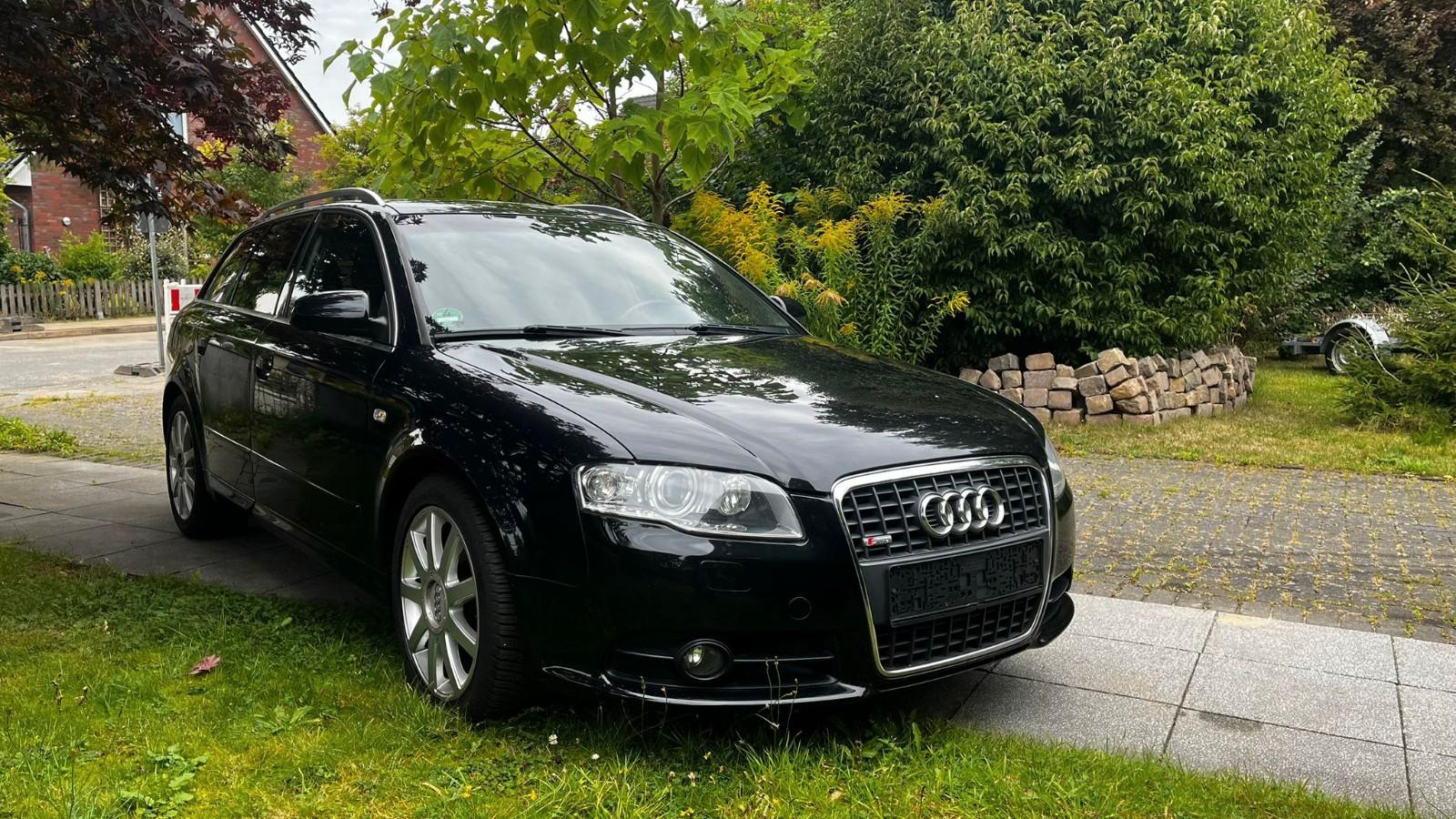 Audi A4 2008 — interior