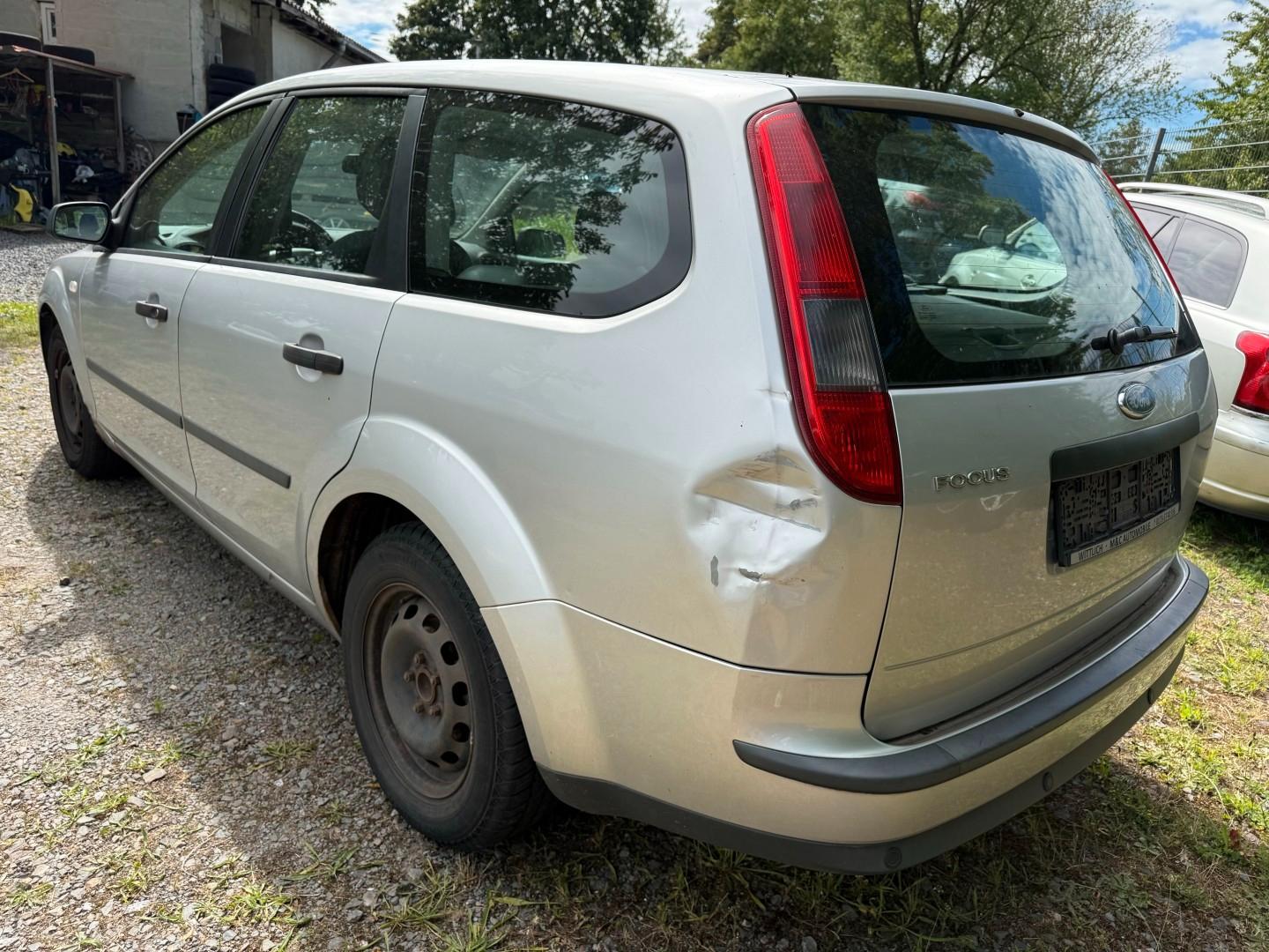 Ford Focus 2006 — photo 6