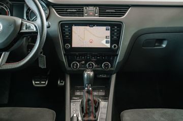 Fahrzeugabbildung SKODA Octavia Combi RS 245 2.0 TSI DSG