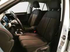 VW T-Roc TDI NAVI PDC SHZ Totwinkel-Assistent LED