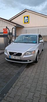 Volvo S40 2.0D - Volvo S40 mit Diesel-Antrieb