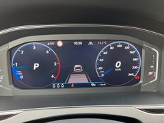 VW Passat Alltrack 200PS  #STH-AHK-H&K-19"-Matrix