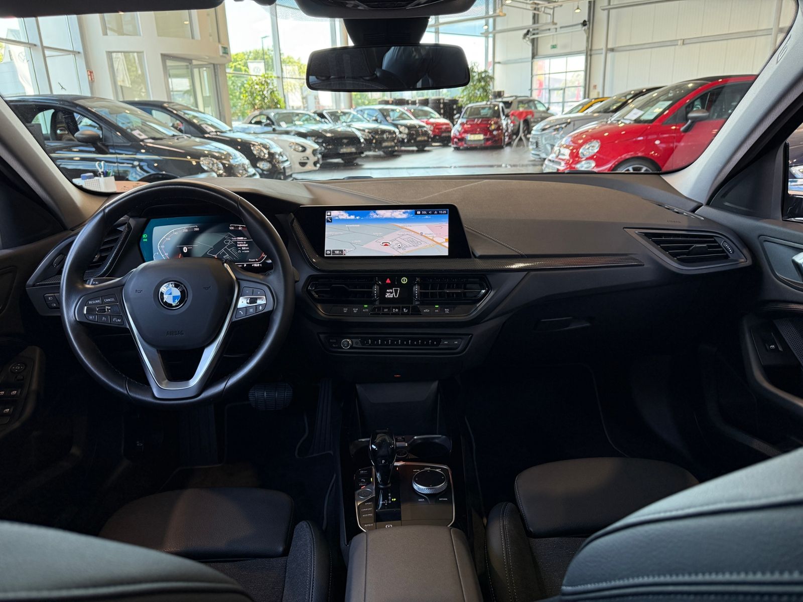 Fahrzeugabbildung BMW 120 i Sport Line LED NAVI ALU