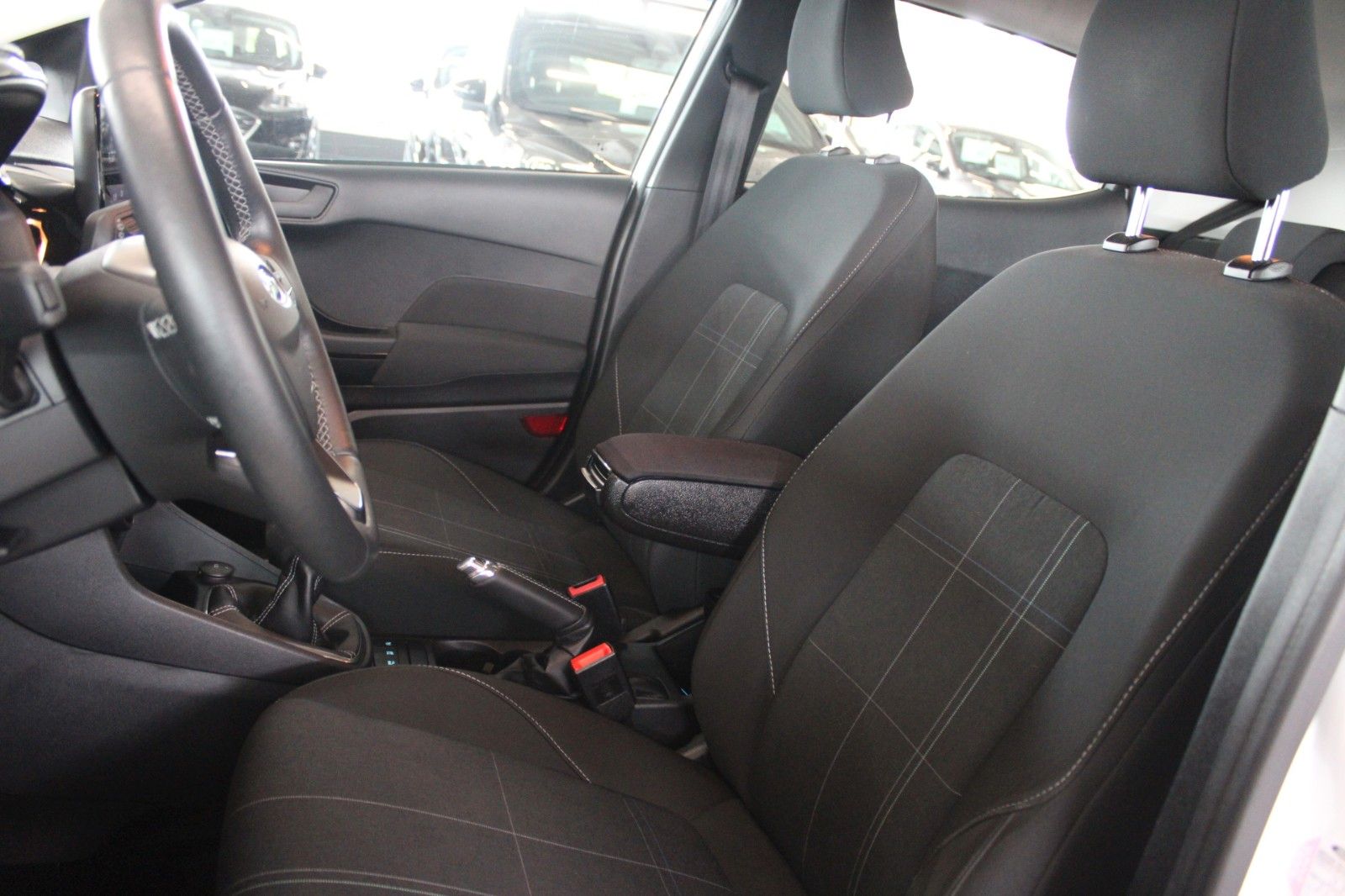 Fahrzeugabbildung Ford Fiesta TREND 5-trg KLIMA LED DAB AppLink WinterP