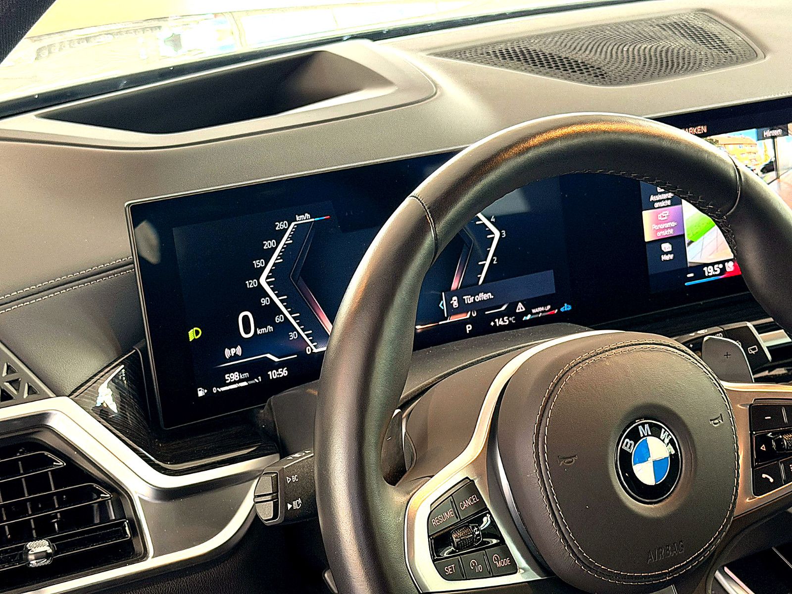Fahrzeugabbildung BMW X5 30 d xDrive M Sport/HEAD-UP/360°/SOUND/AMBIEN