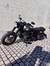Harley-Davidson  Softail Slim S -110 cui - nur 2400 km 1.Hand - Angebote